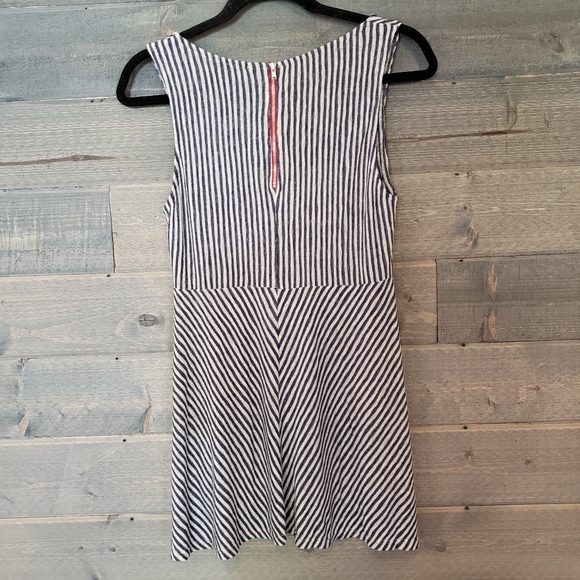 W5 Anthropology Striped Tank Top Medium Scoop Neck - Picture 6 of 7